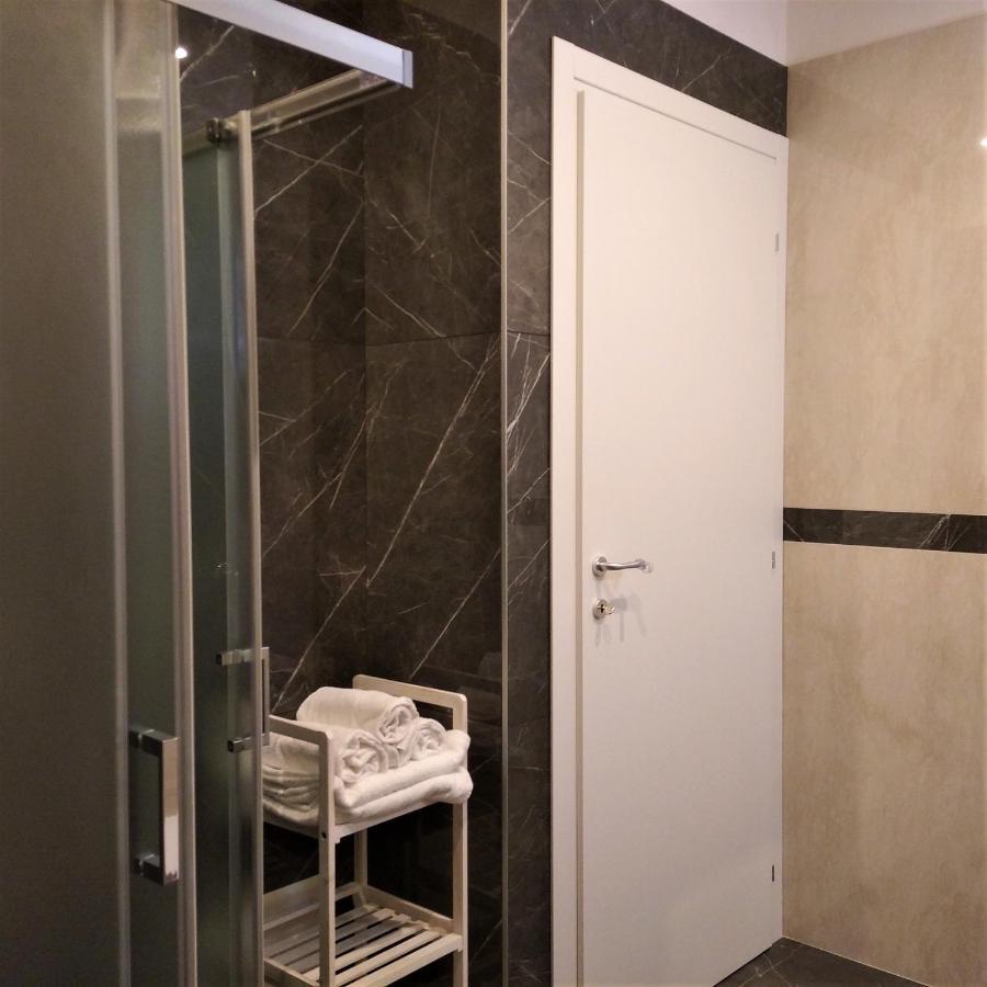 Apartmán Astrid House Stresa Exteriér fotografie